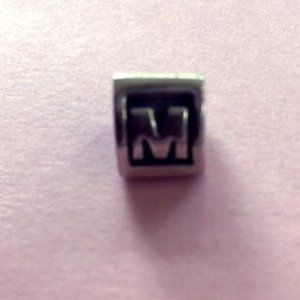 Pandora Letter M